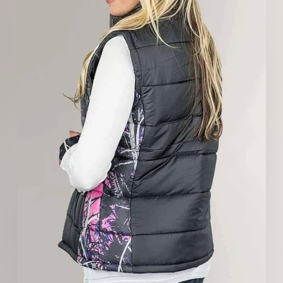 NWT Moonshine Camo Muddy Girl Outdoor Pink Camo Vest Size Medium - Picture 4 of 4